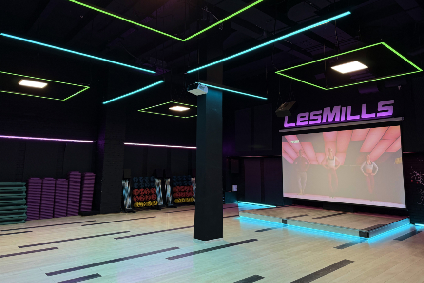 Зал групповых программ Les Mills 