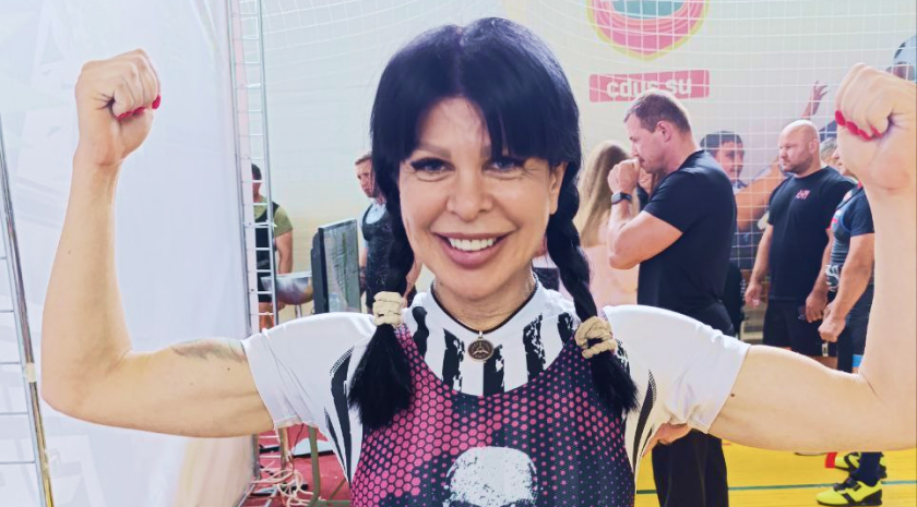 Мария выиграла Открытый Чемпионат Европы по жиму лежа и стала  мастером спорта международного класса