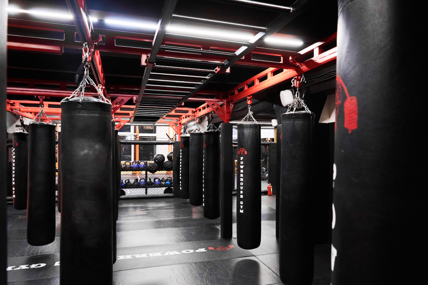 Единоборства в Powerhouse Gym Сокол