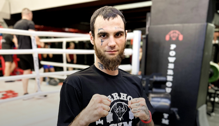 Добавили Kickboxing! Техника и спарринги вместе с опытным тренером единоборств