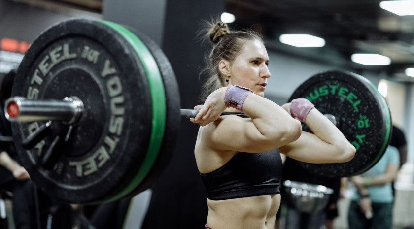 Приглашаем на тренировки CrossFit INTRO с топовой кроссфит-атлеткой. Тренировки входят в абонемент