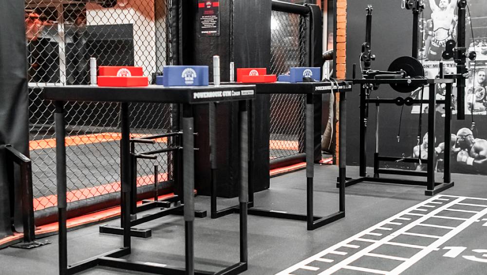 Зона армрестлинга